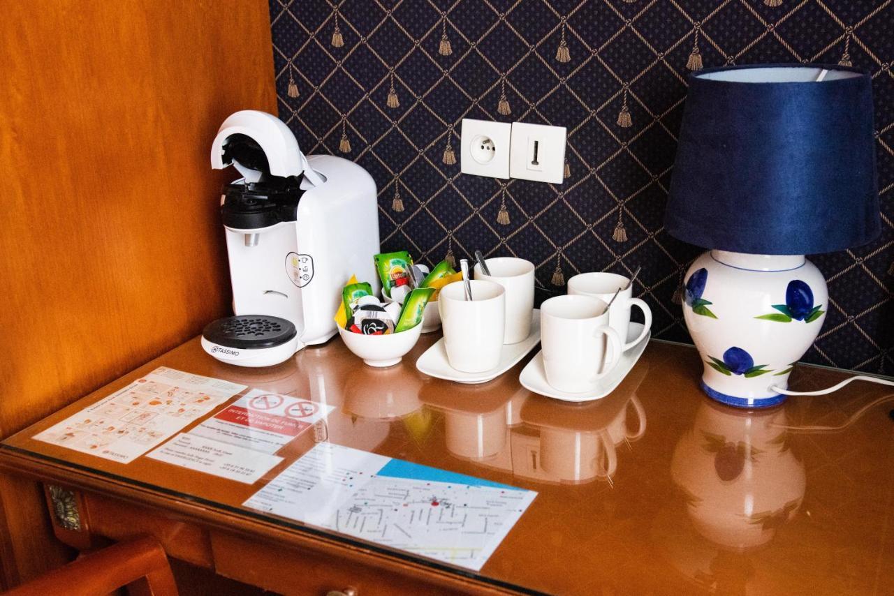 Hotel Jolly Roger Dunkirk Kültér fotó